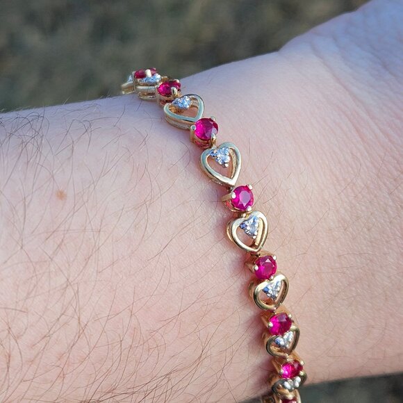 10KT Yellow Gold Diamond & Lab Grown Ruby Heart Link Tennis Bracelet 8 Inches - Picture 11 of 15
